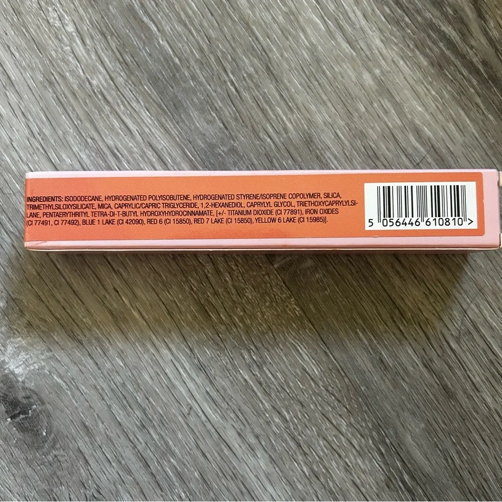 Charlotte Tilbury Matte Beauty Blush Wand - Pillow Top Peach Pop New!